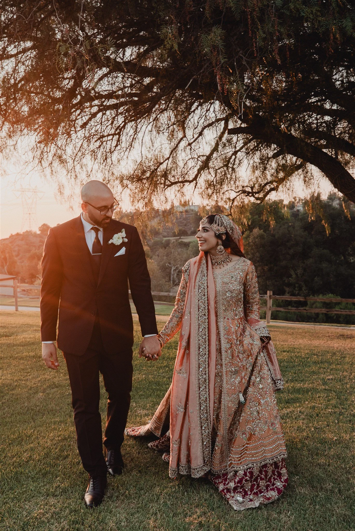bride and groom location shoot on their wedding day at anaheim hills golf course