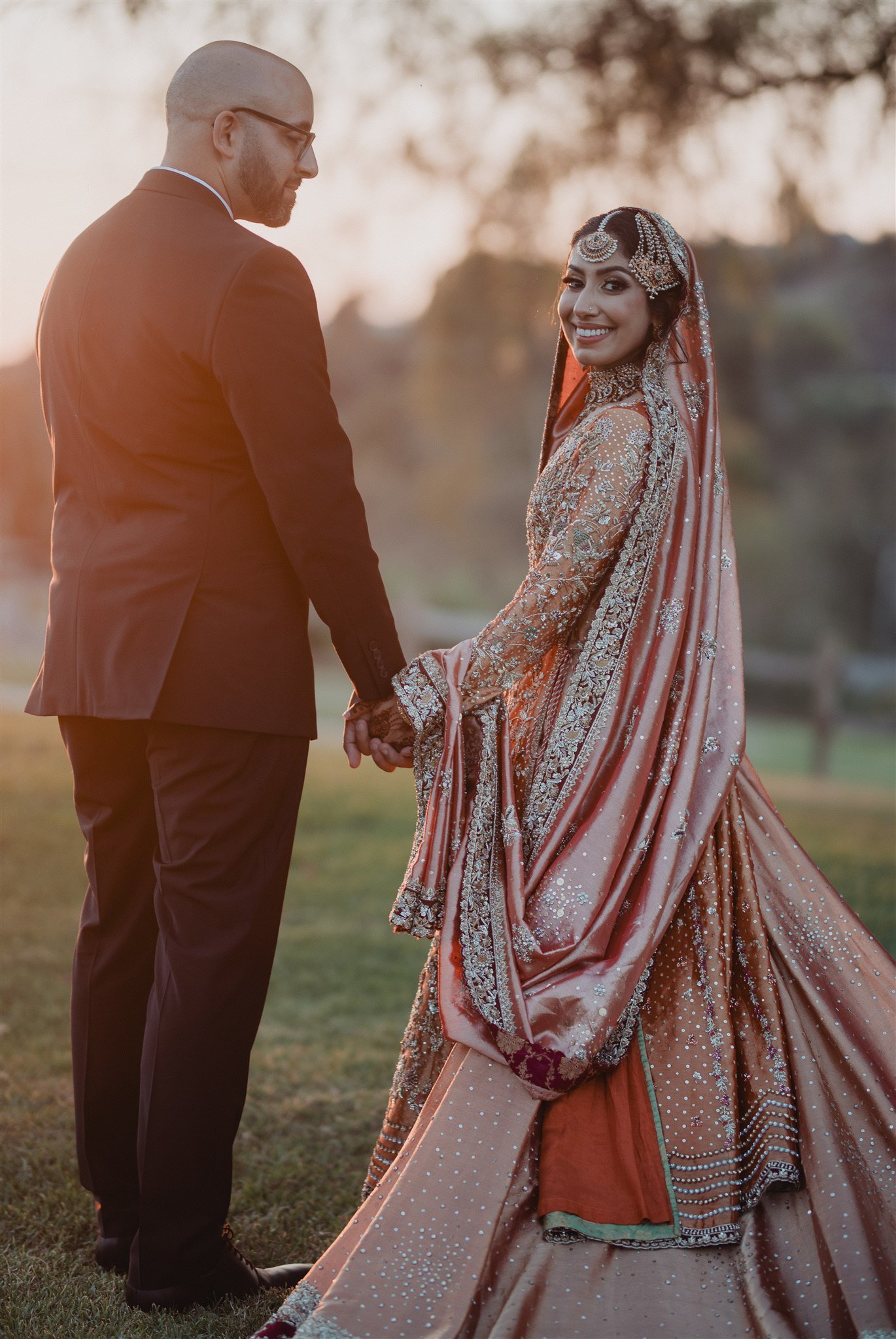 bride and groom location shoot on their wedding day at anaheim hills golf course