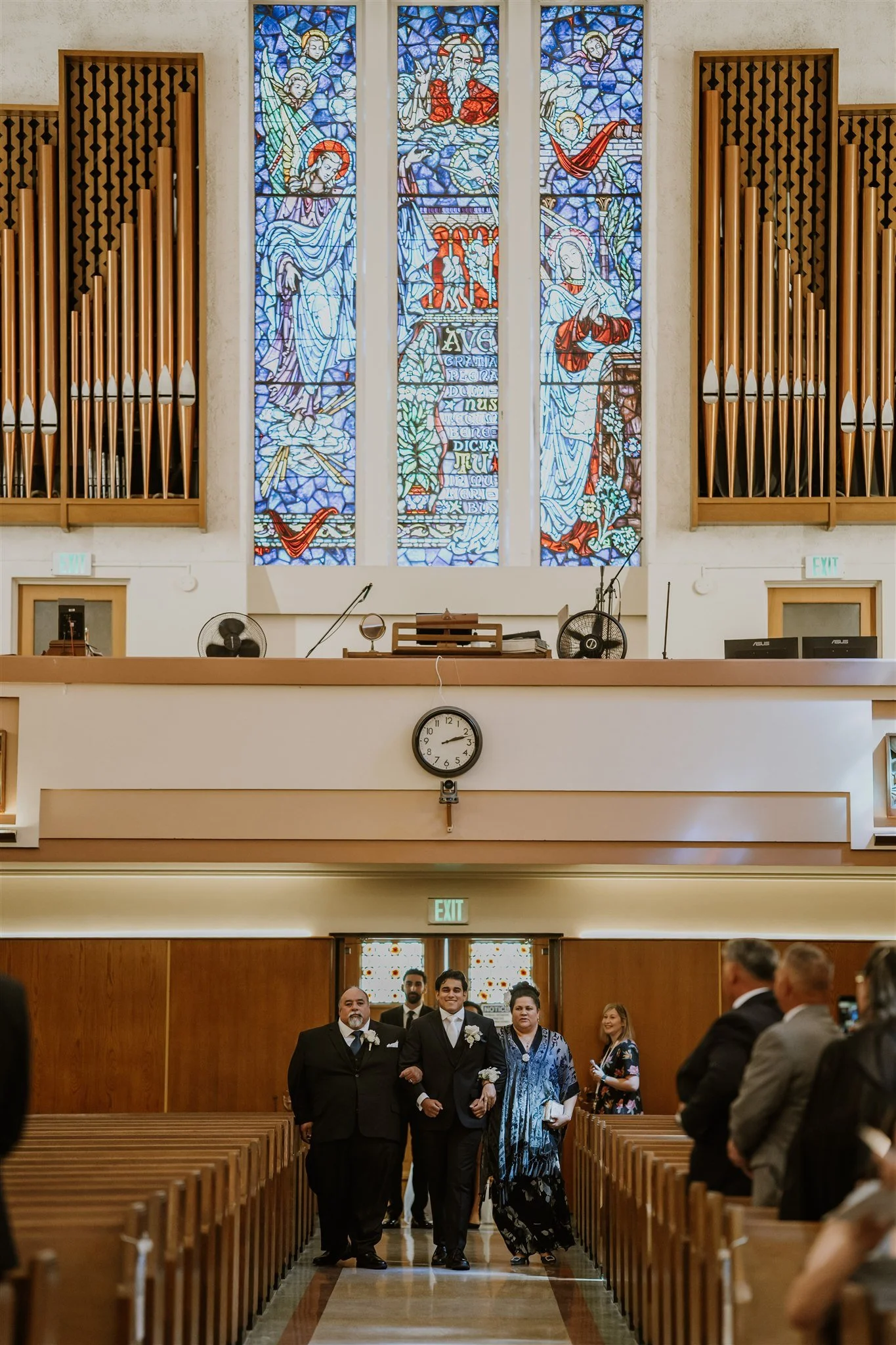 wedding ceremony at incarnation catholic church
