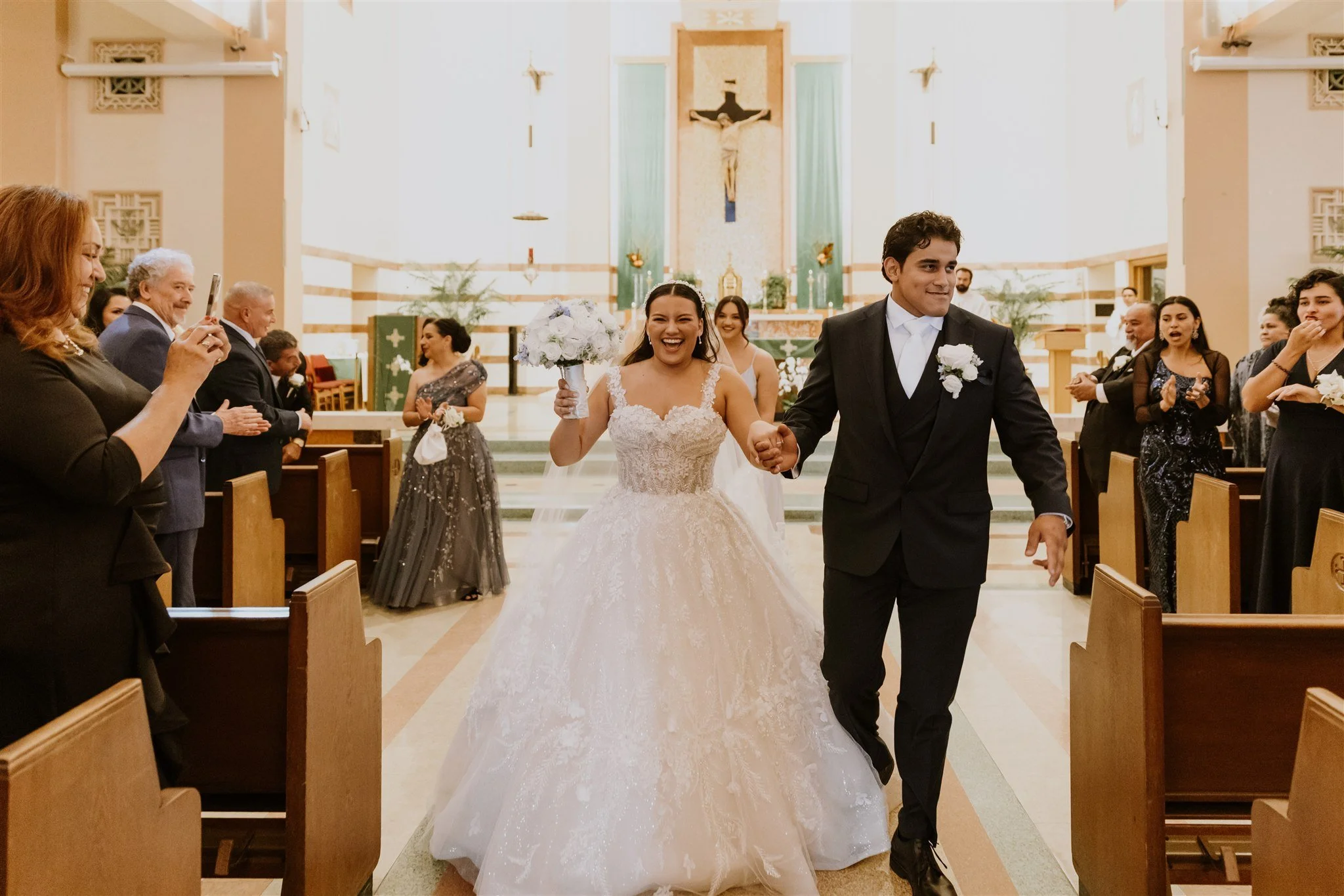 wedding ceremony at incarnation catholic church