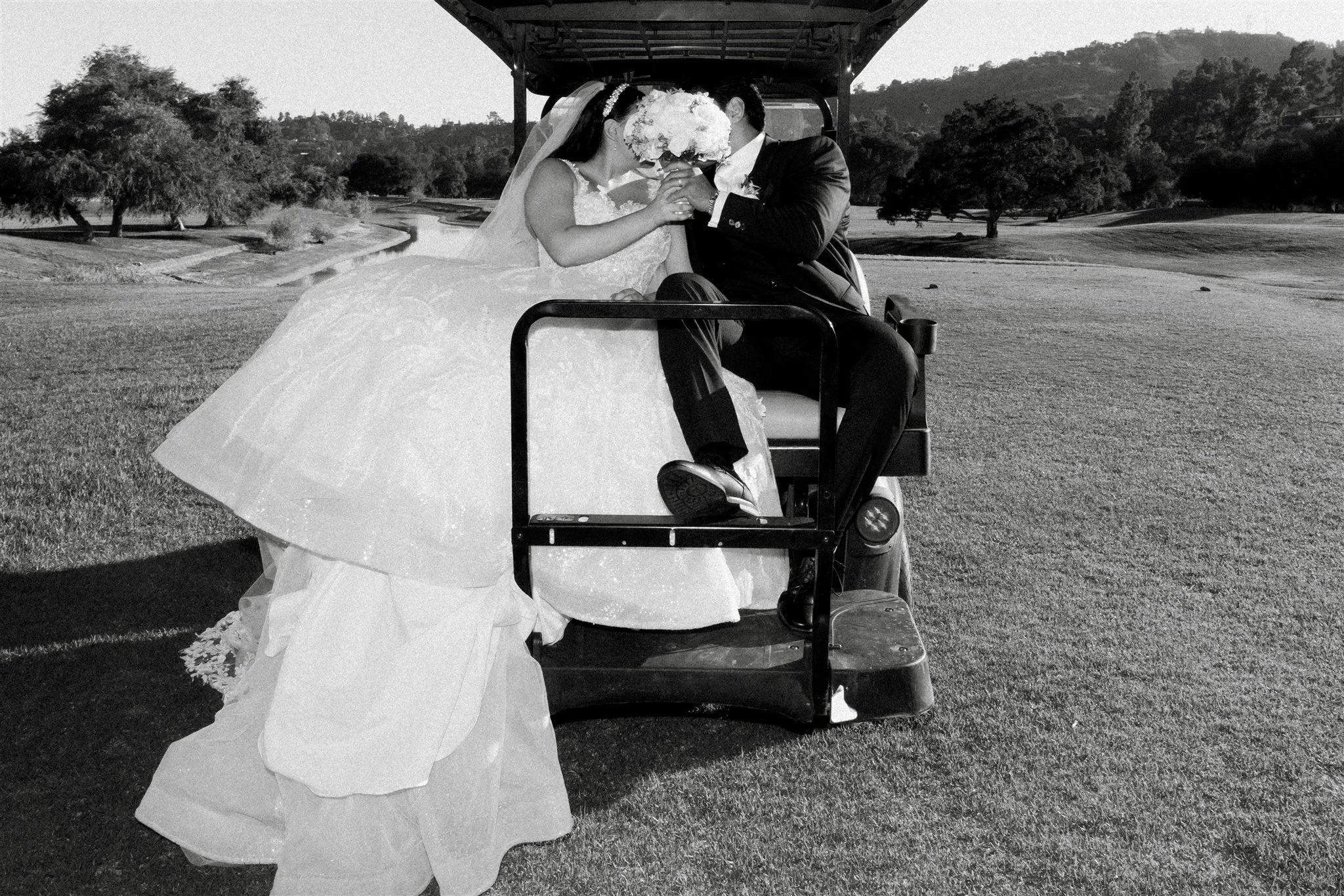 bride and groom location shoot in at incarnation catholic church