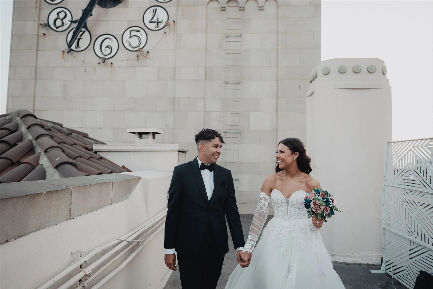 Oviatt Penthouse, Los Angeles wedding by Lulan Studio