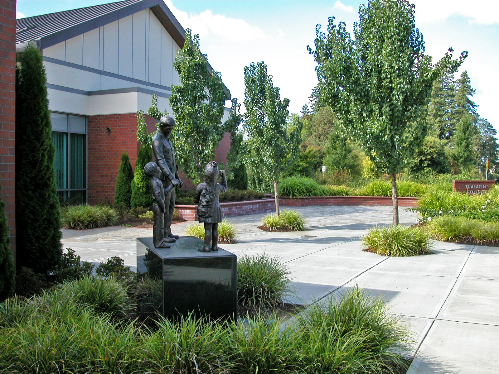 Tualatin_Police26_corrected.jpg