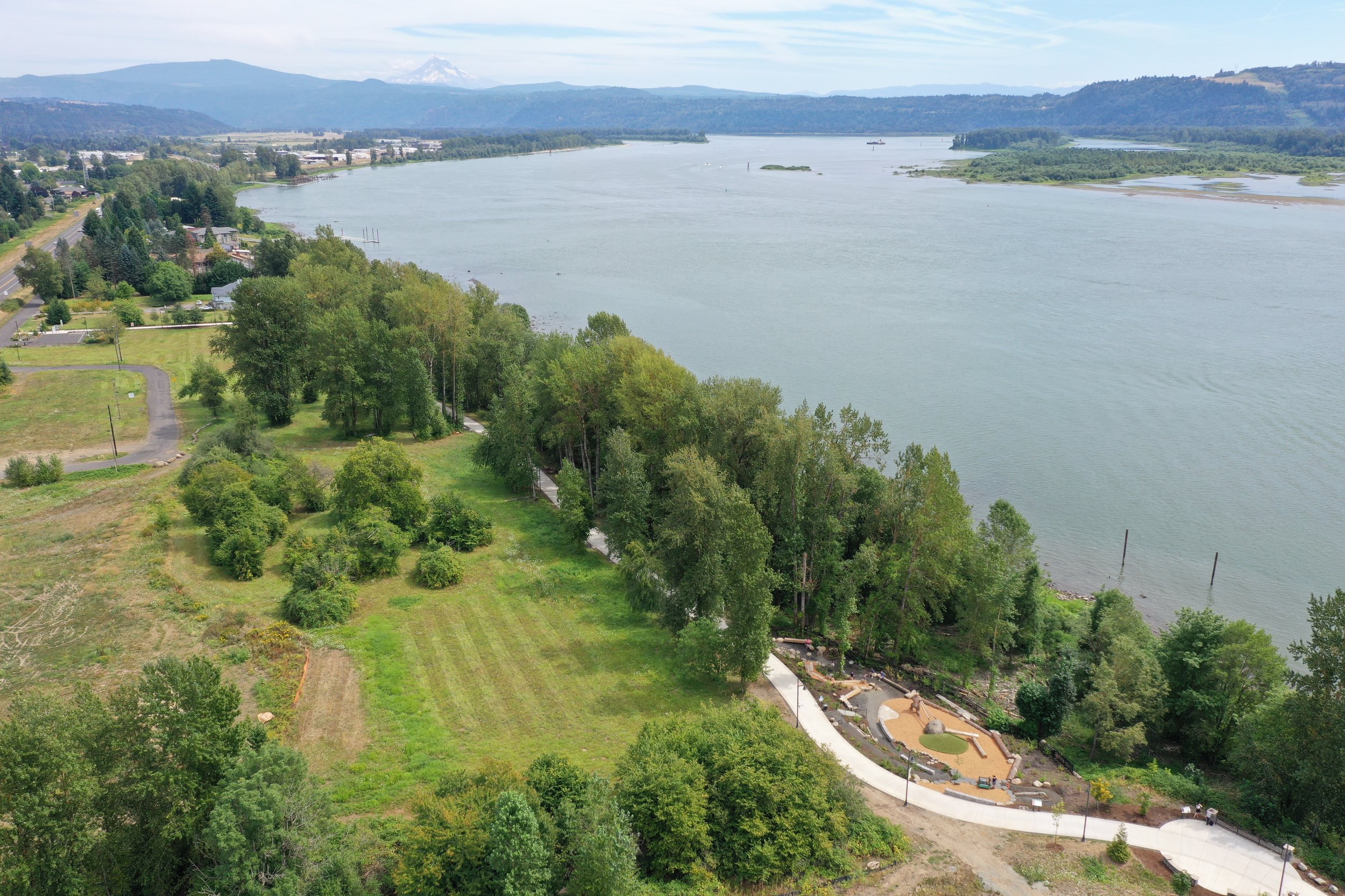 Washougal waterfront nature play area with columbia river and mt hood behind