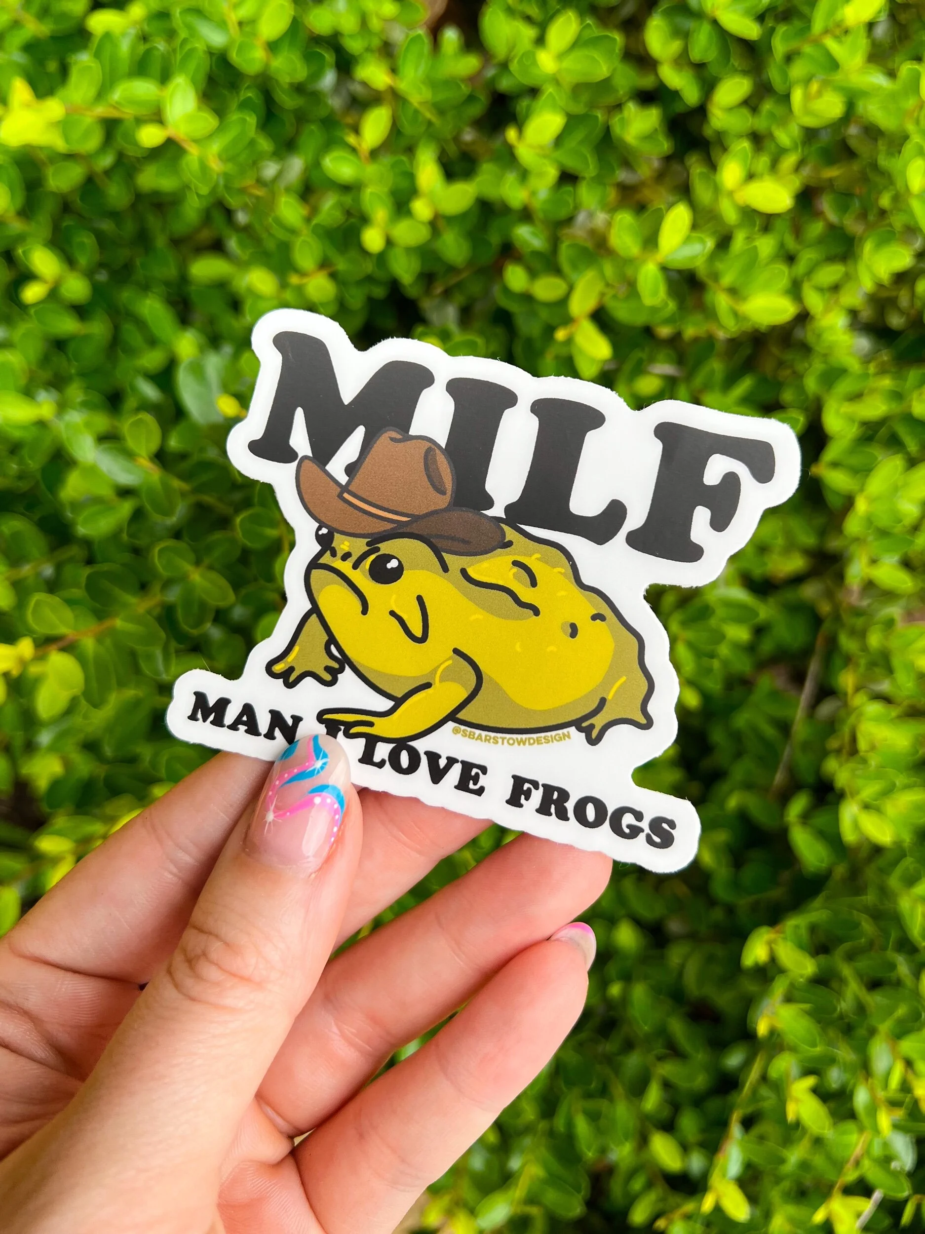 E77C8FBD-AB70-467B-B286-6561474AF6F4