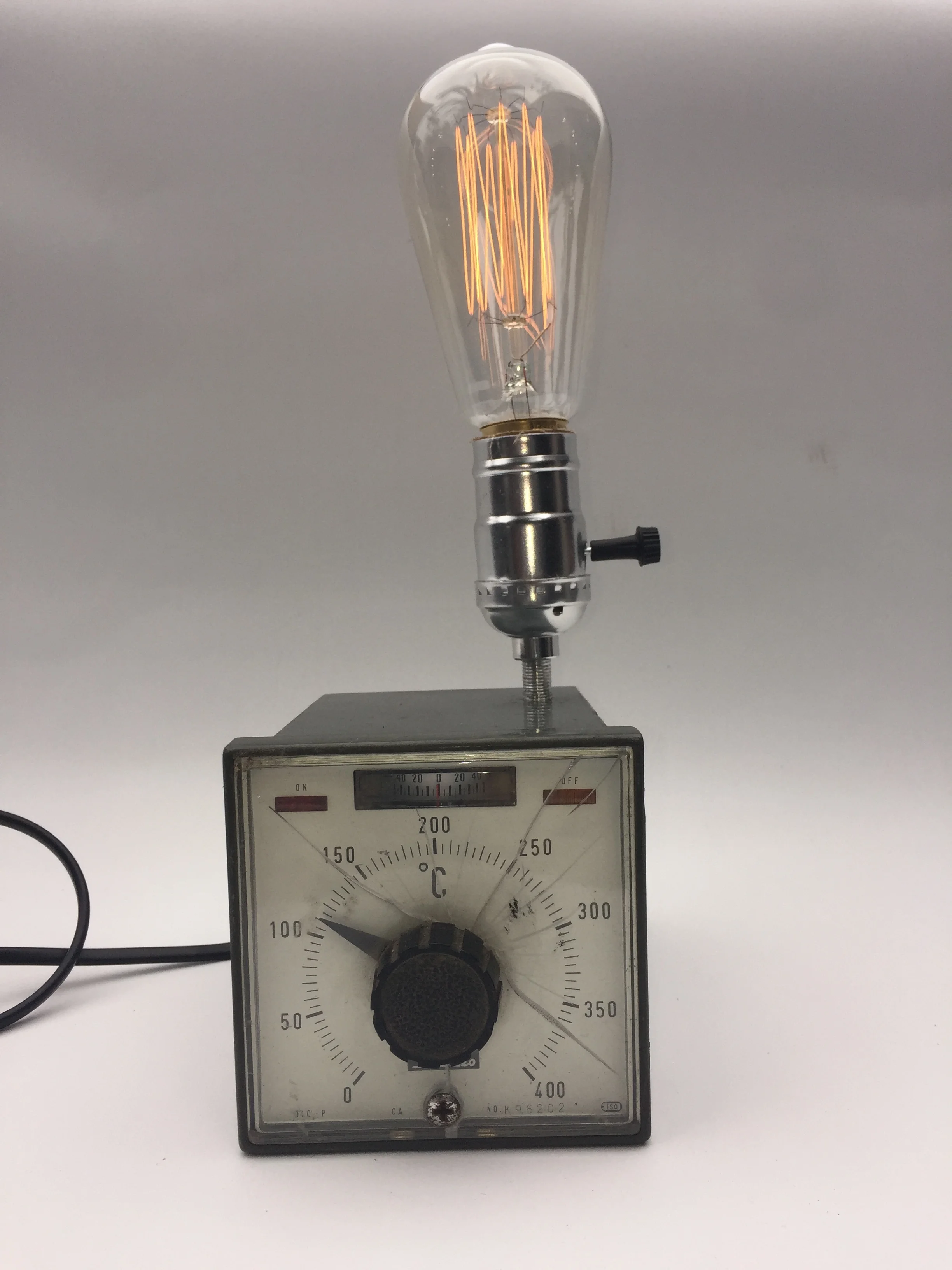 Panel Mounted Temperature Gauge Lamp w/ inline switch &amp; Edison cage bulb