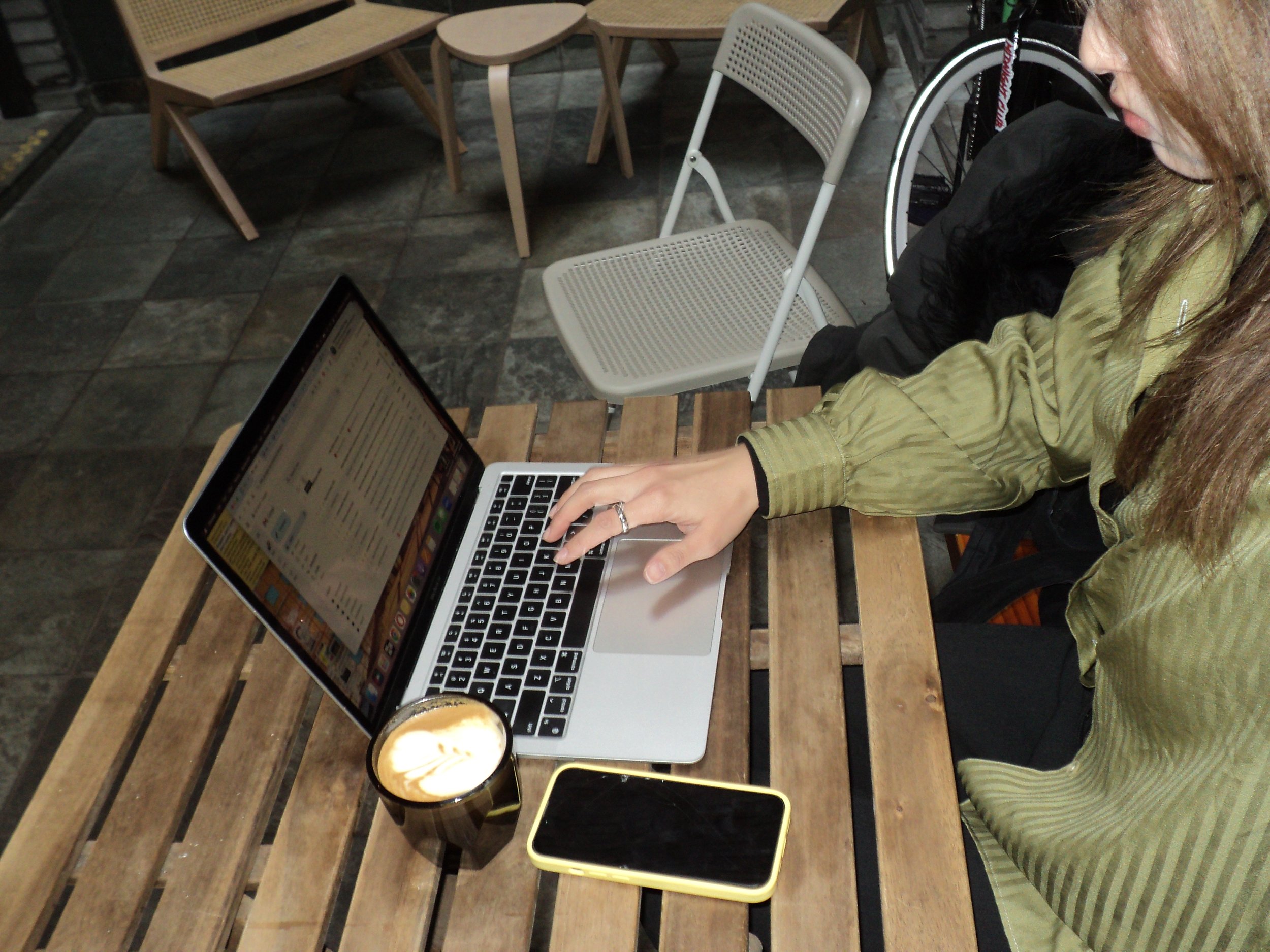 Doomscrolling is making you feel more alone