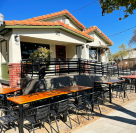 Public Sidewalk Café- Palmerino's 