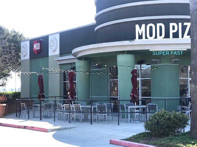 Private Sidewalk Café- MOD Pizza