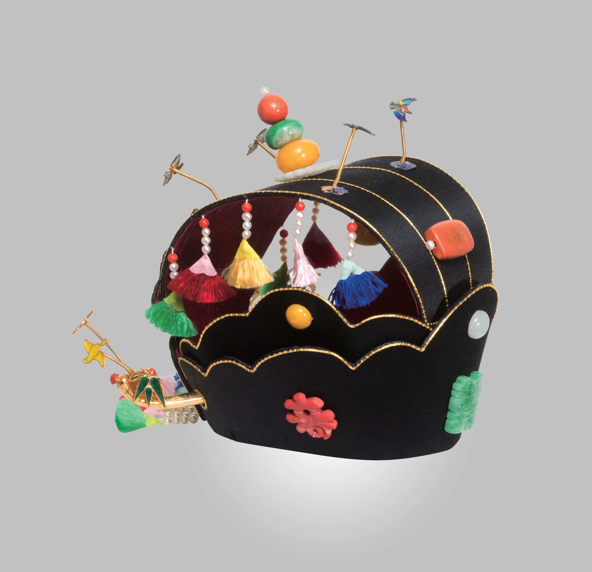bride's headpiece.jpg