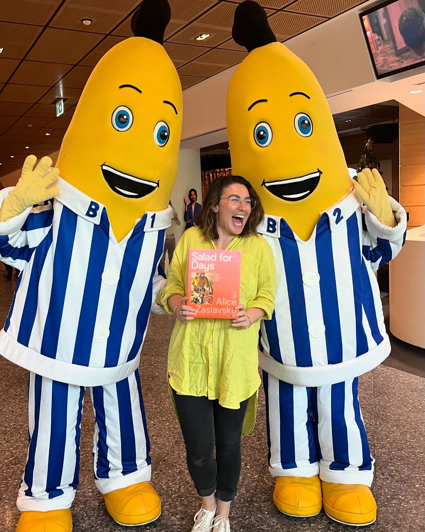.
Good times @abcaustralia Southbank
.
We&rsquo;re here with @aliceinframes and her new cookbook Salad For Days which is flying out the door!. 
.
Also wonderful to bump into a Mary Martin favourite @lisamillartv signing @musterdogsau merch for the te