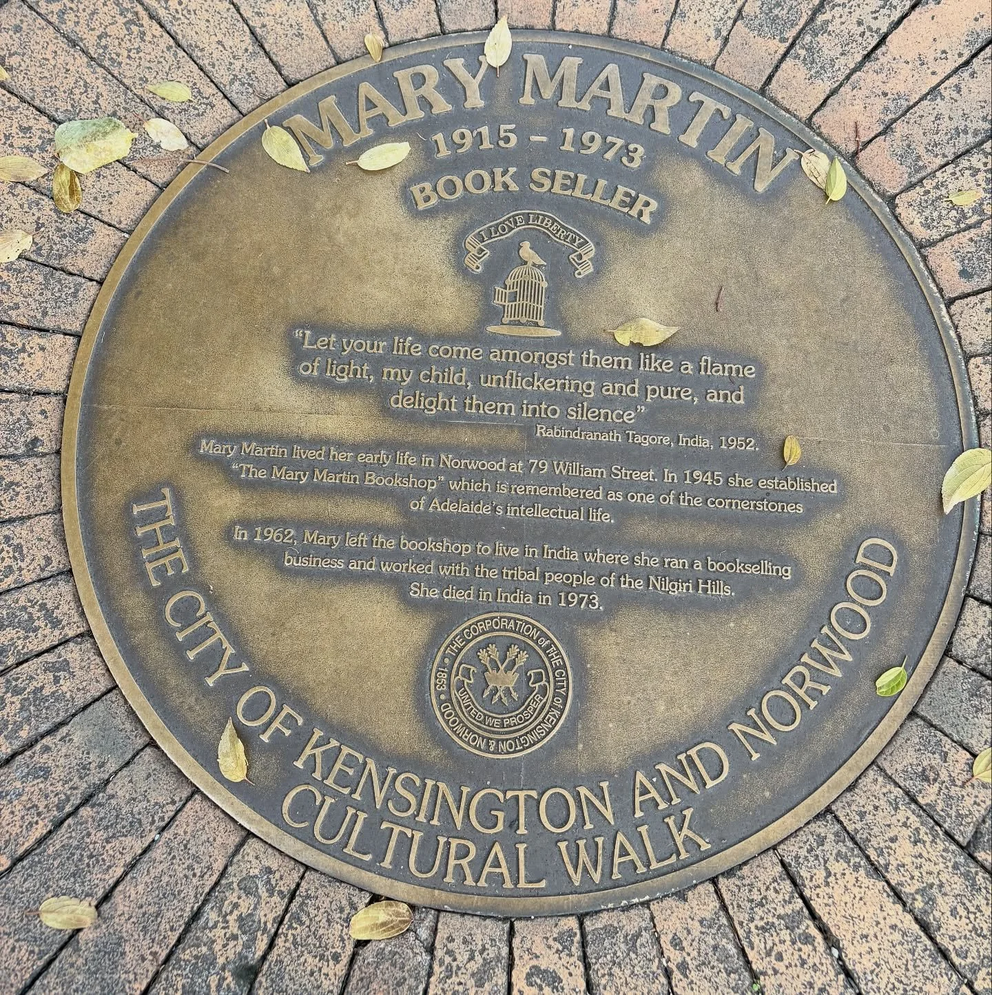 We received this lovely image from @vespasusannah who is in Adelaide in her capacity as CEO for @loveyourbookshopau today 

We always knew the founder of Mary Martin Bookshops was someone spectacular. 

It is wonderful to see her commemorated in the 