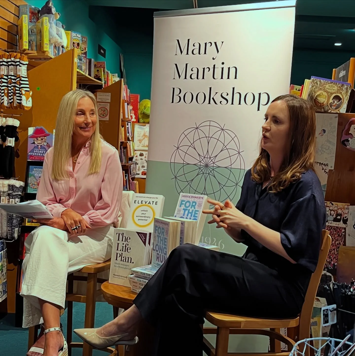 Congratulations @jessicaspendlove on the Melbourne launch of For the Long Run. 

Thank you to @shannahkennedy author of the bestselling The Life Plan for chairing and to everyone for coming! 

Both books are available in store. 

#restandrecovery
