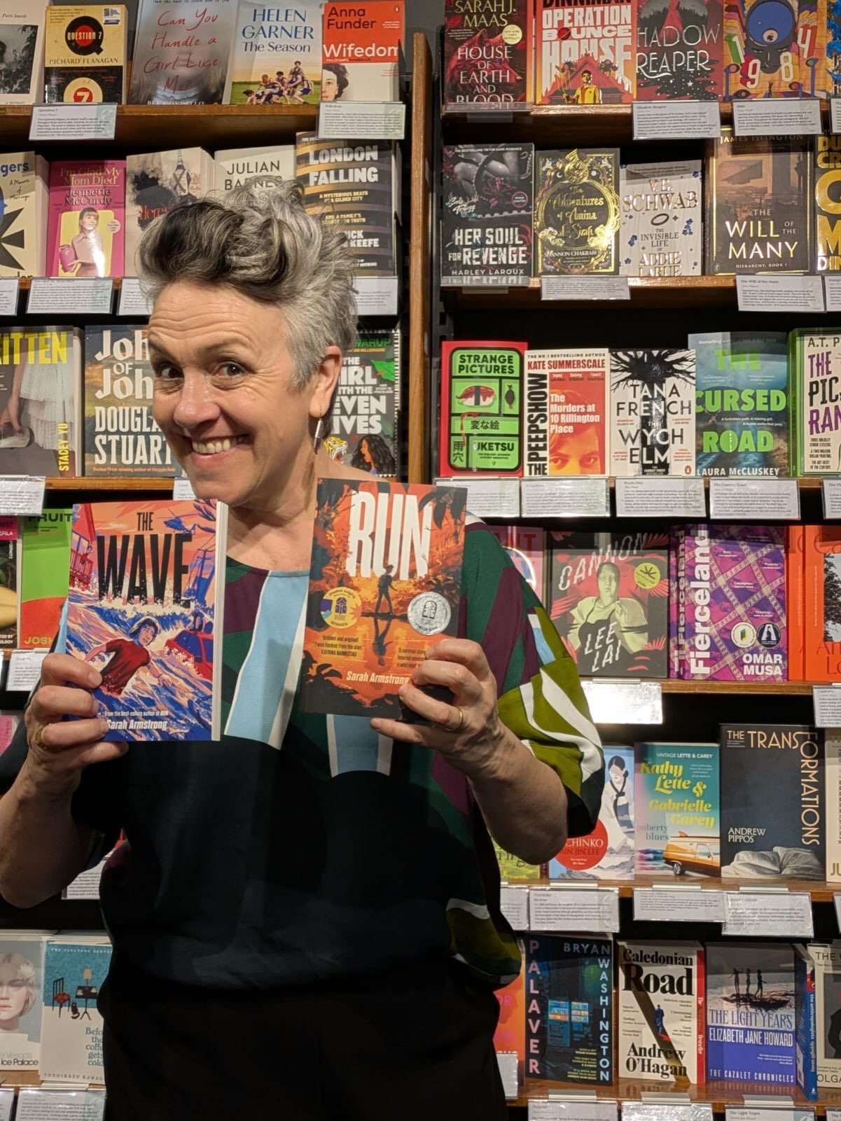 We&rsquo;ve had visits by a few of our fave children&rsquo;s book creators lately, lucky us! 

Sarah Armstrong popped into our Southbank Bookshop yesterday to sign copies of her brand new survival adventure novel, The Wave. We absolutely loved Run an