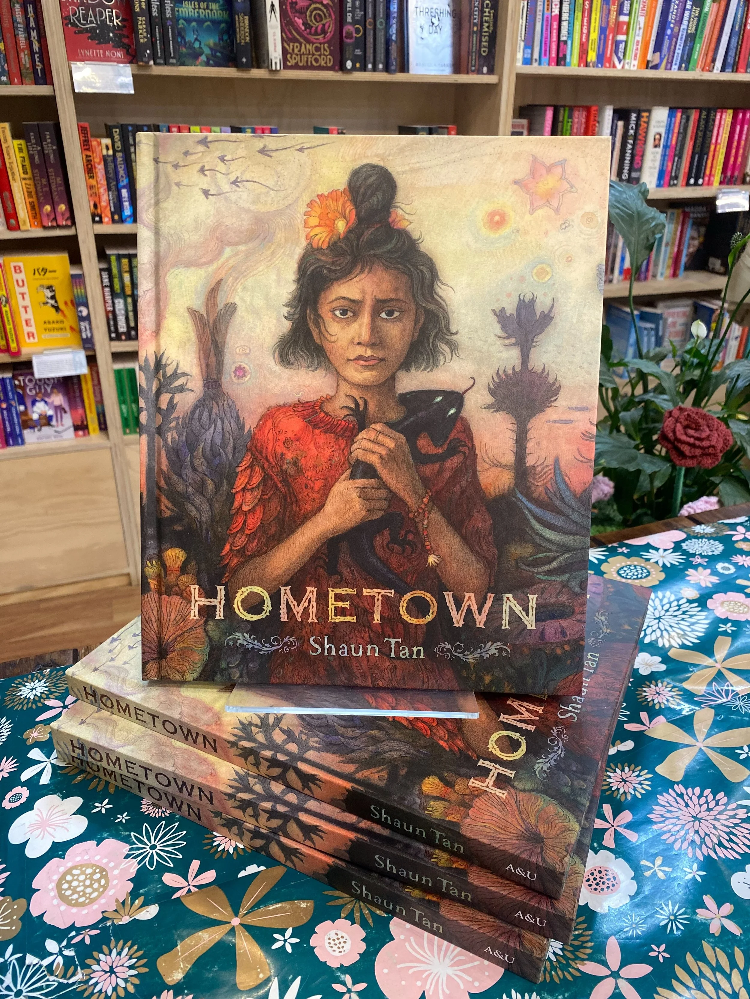 Some treasures from a week full of new release highlights! Our shelves are laden with some wonderful new books at the moment. 

Hometown - the stunning new picture book from the legendary @shauncytan 

I Can&rsquo;t Tell You But I Will - a courageous