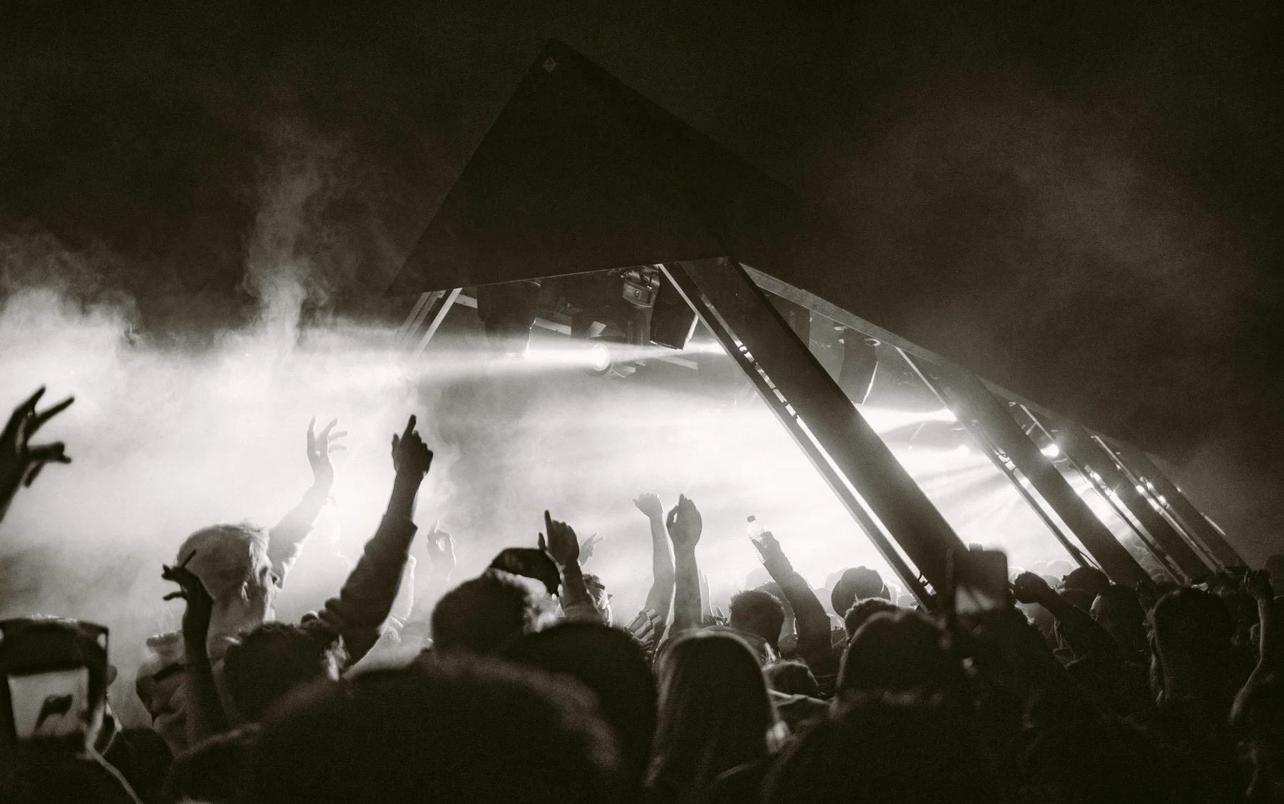 Gottwood 2019 - Will Philpin When It Rains Creative (Large)-6.jpg