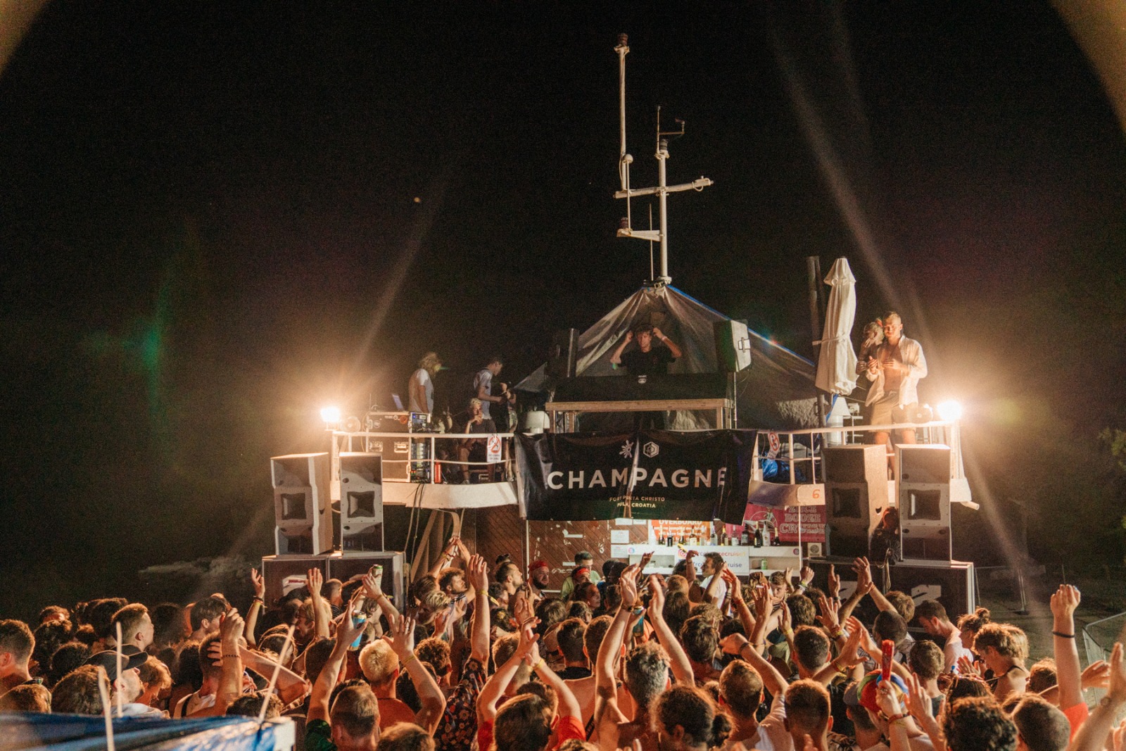 Make Me Boat Party, photo by WIRC