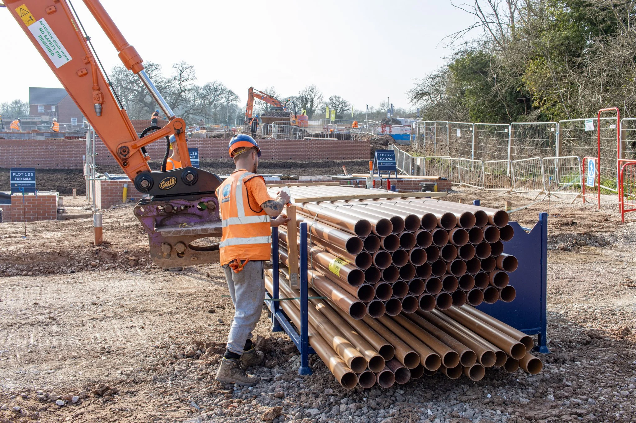 The best way to store pipes on a building site SiteStak