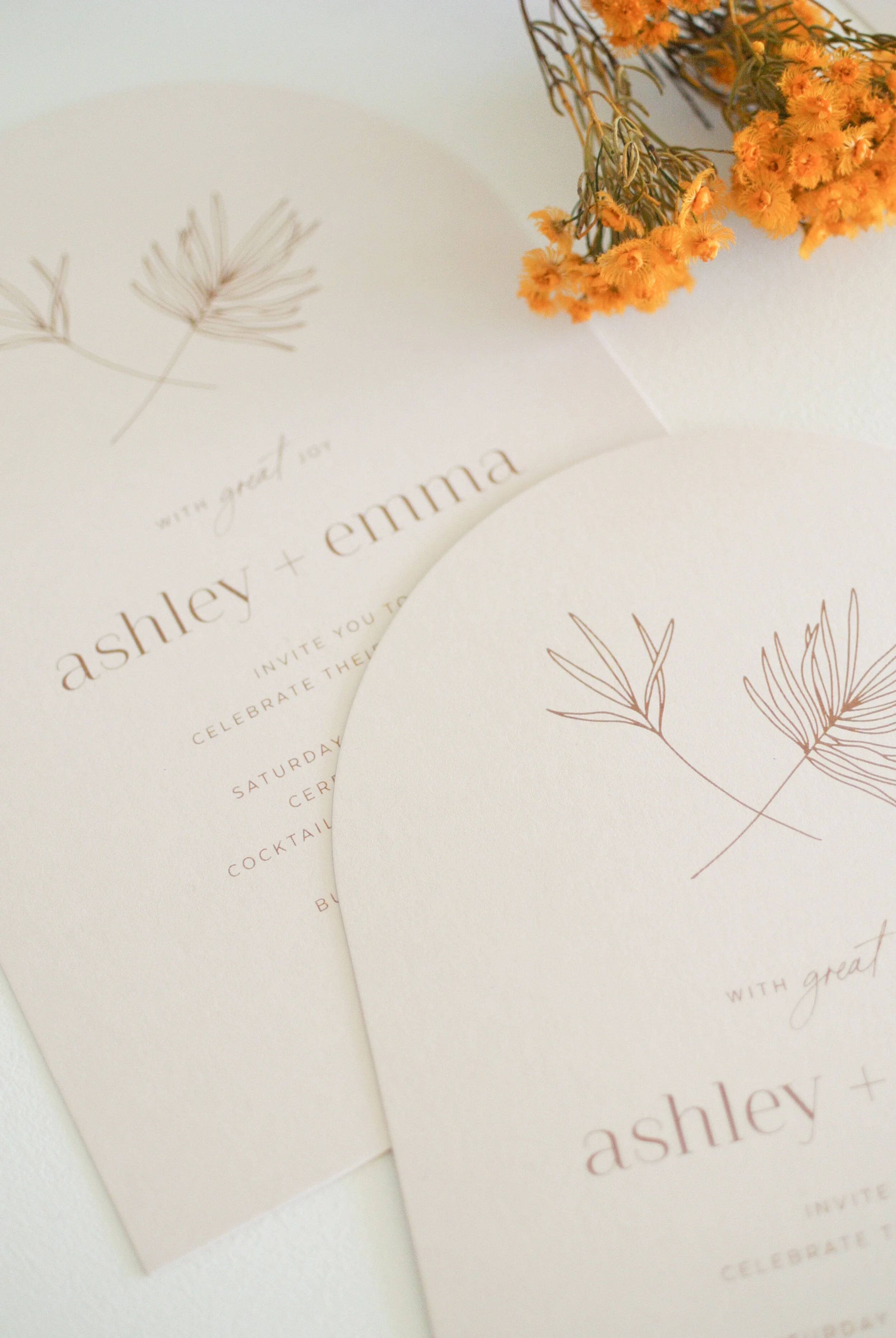 Cinnamon Ink on Almond  |  180 x 120mm  |  Die Cut  Arch  |  Summer Lovin’ Design
