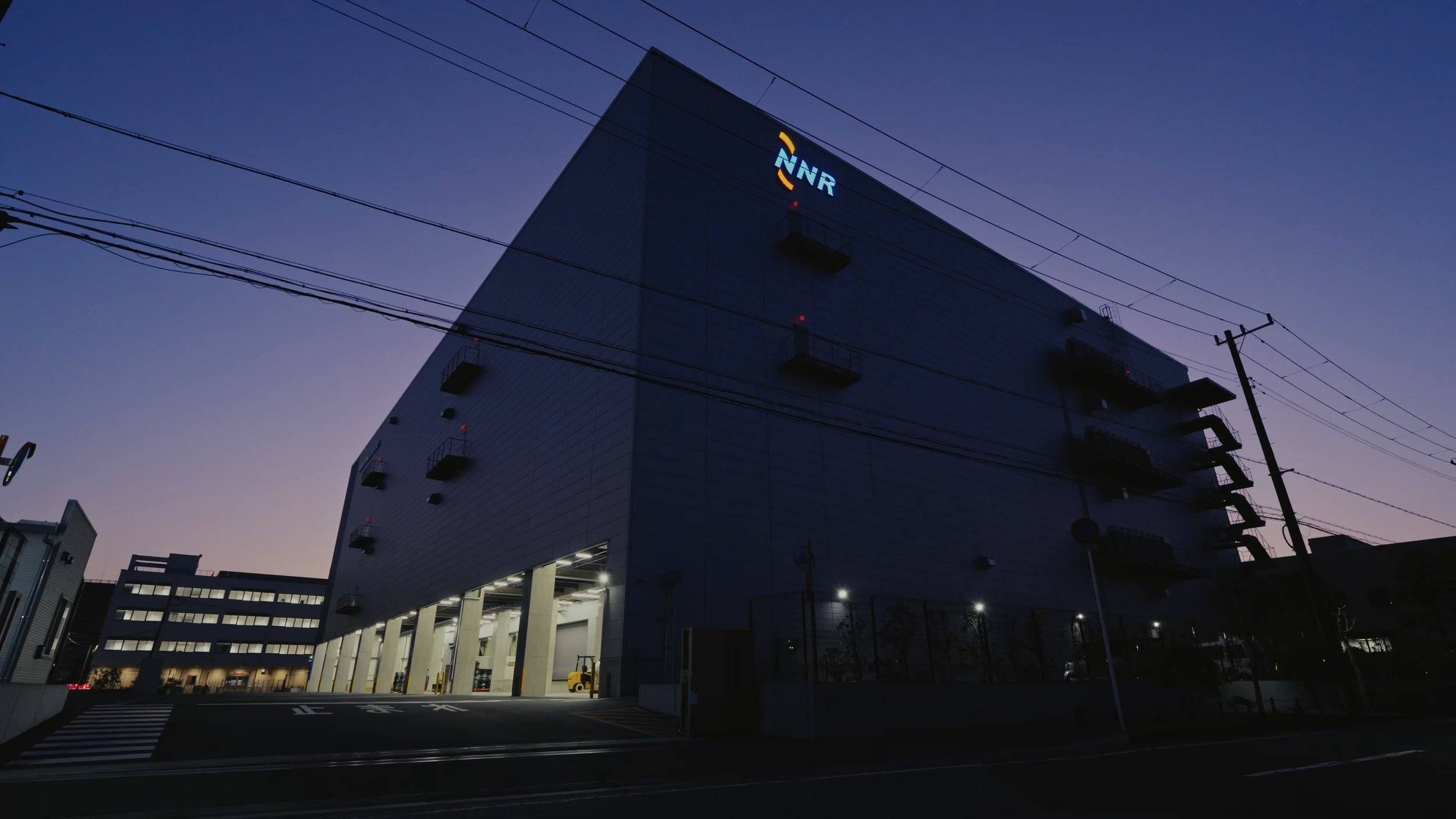 corporate-branding-video-Producton-Company-Tokyo-Japan-NNR-046.jpg