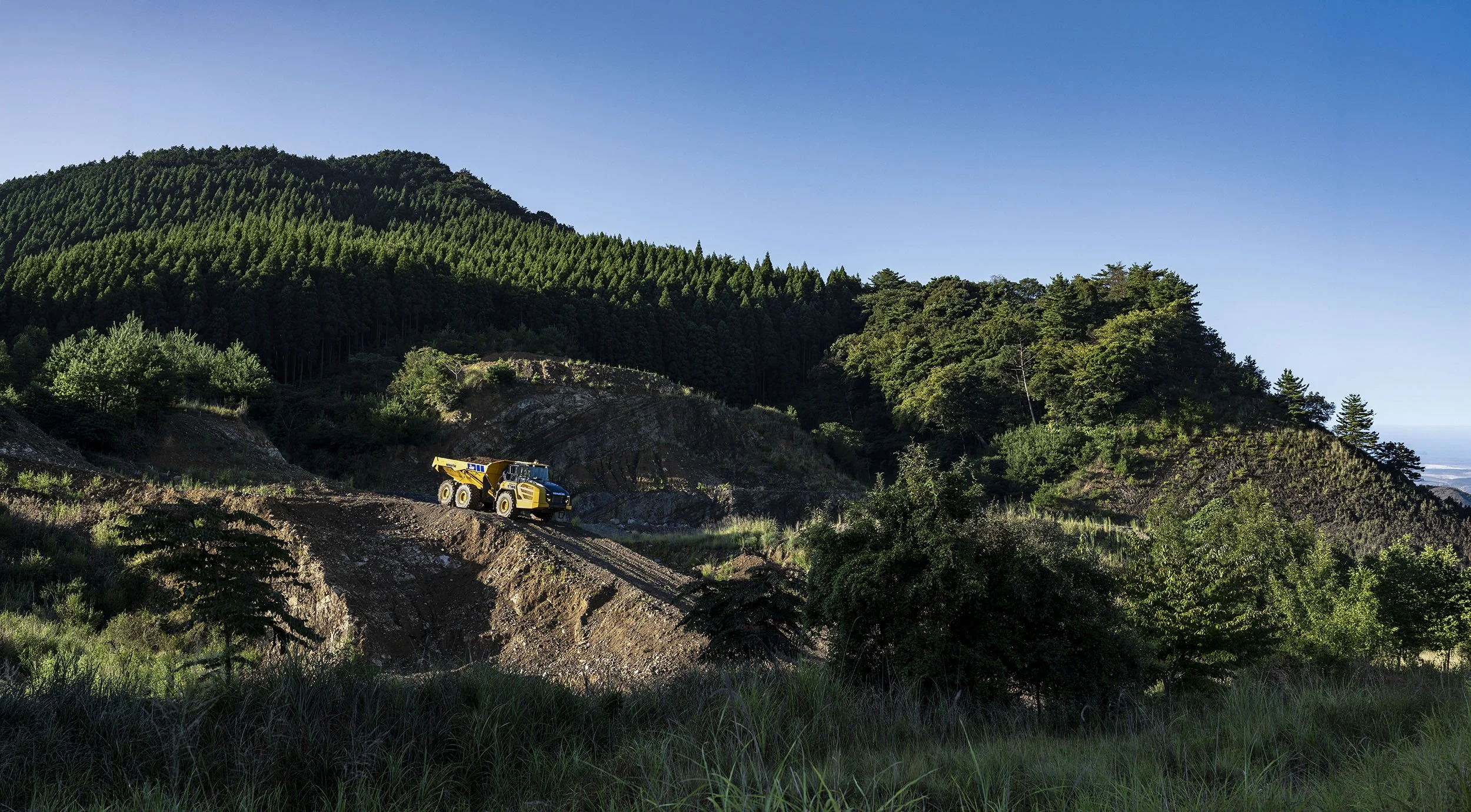 Industrial-Photography-Producton-Company-Oita-Japan-Komatsu-010.jpg