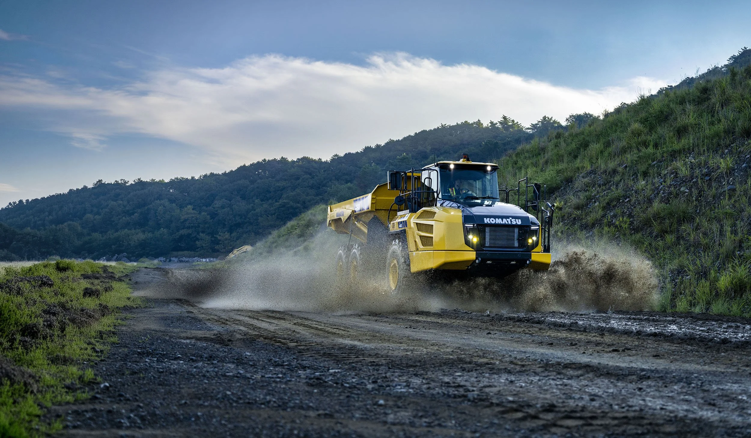 Industrial-Photography-Producton-Company-Oita-Japan-Komatsu-009.jpg