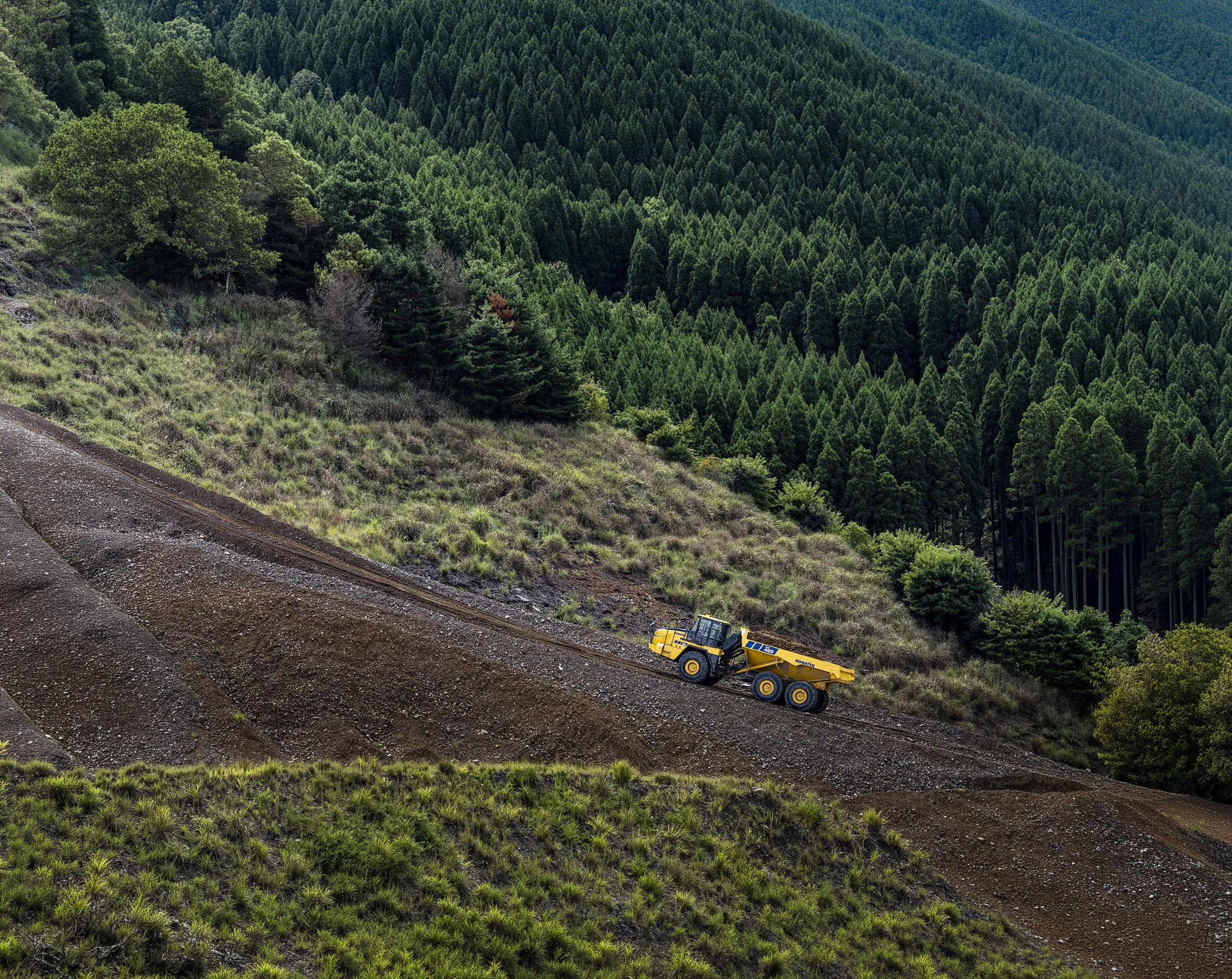 Industrial-Photography-Producton-Company-Oita-Japan-Komatsu-011.jpg