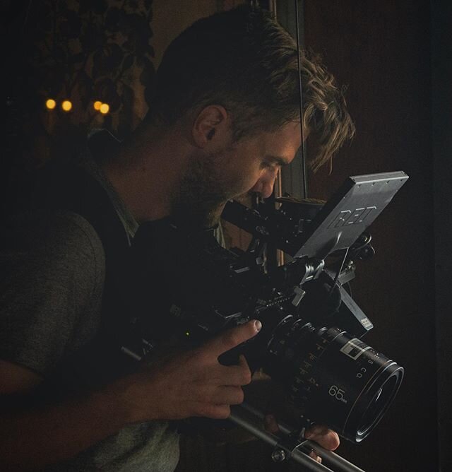 Testing out the @atlaslensco Orion Anamorphic lenses - super interesting look, will definitely be going back to these again 📷 @tomcheetham.raw #cameradept #anamorphic #altlasorion #atlaslensco #reddigitalcinema