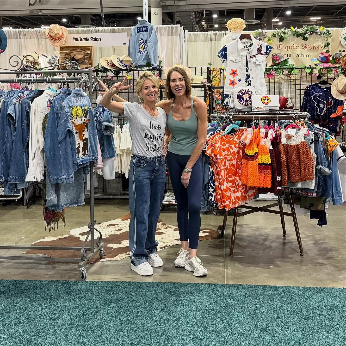 Guess who&rsquo;s ready for @nutcrackermarket Spring??! 🌷🌻🪻 Our margarita machine!!! Swipe to see how excited we are&hellip;

📍NRG Center, Booth #526
🗓️ This weekend, APRIL 17-19
⏰ Friday: 8:30 AM - 7 PM (Early Bird Entry @ 8:30 AM)
Saturday: 10