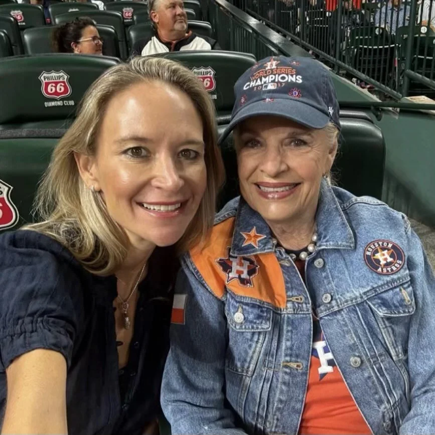 When your custom &lsquo;Stros jacket makes it all the way to the Diamond Club, you know it&rsquo;s a good night. 🍊⚾️🥃

A huge thank you to our customers for repping Two Tequila Sisters at Daikin Park in style! Nothing makes us happier than seeing o