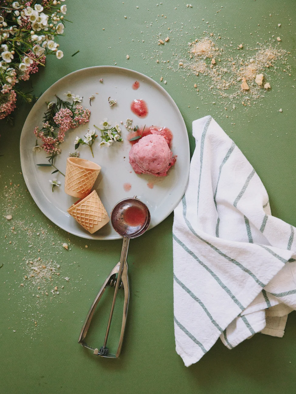 Editorial-Porto-Gelataria-Portuense-By-Oceanica-Studio-and-Ema-Ramos-15.jpg
