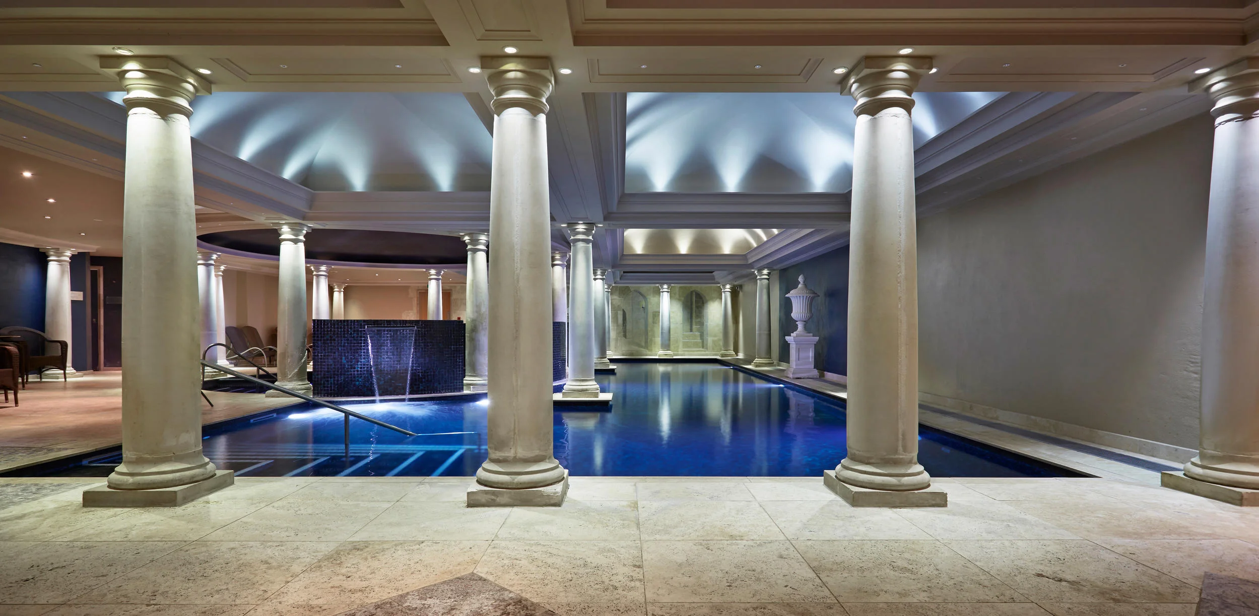 Alexander House Utopia Spa Pool.jpg
