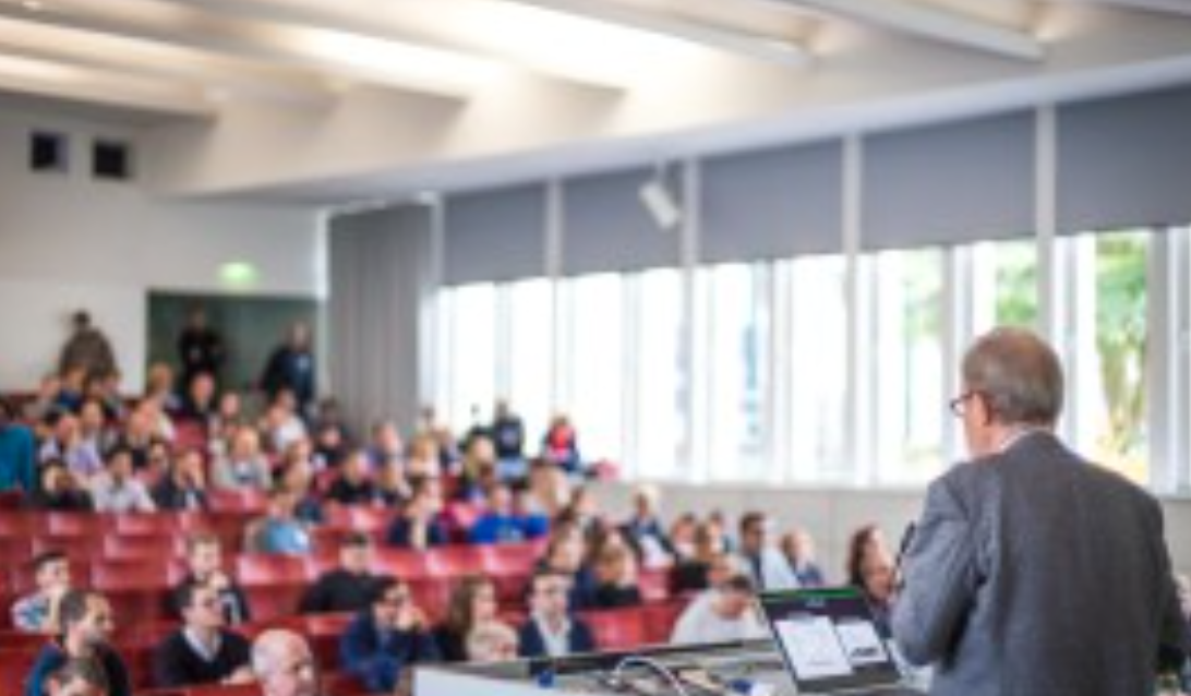 Dr. Gerhard Huhn beim Entrepreneurship Summit in Berlin