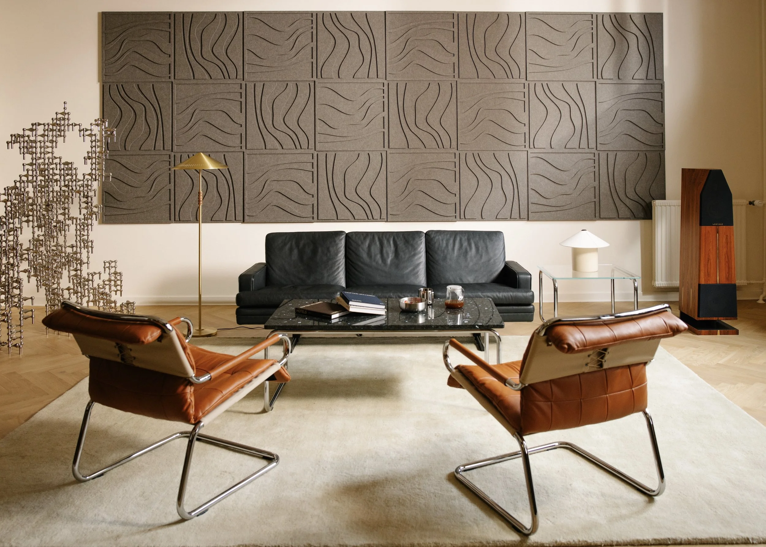 807_Tube_showroom_chp_high1 2.jpg