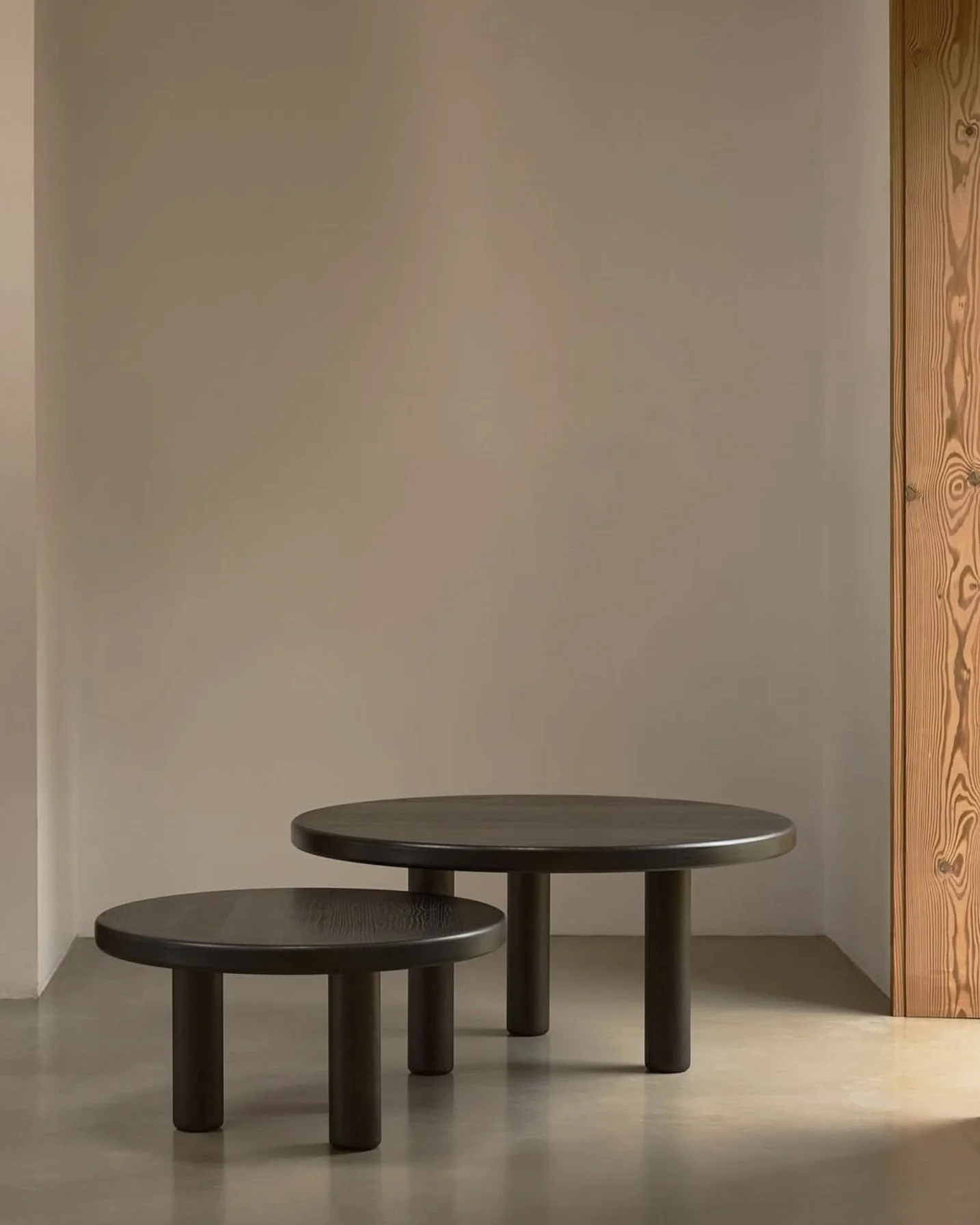 MG214 tables Malte Gormsen.jpg