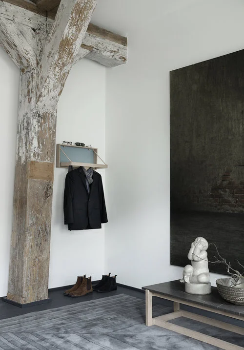 Klassik_studio_copenhagen_hanger_adam_hoff_poul_ostergaard_oak_danish_furniture_gestalt_new_york.jpg