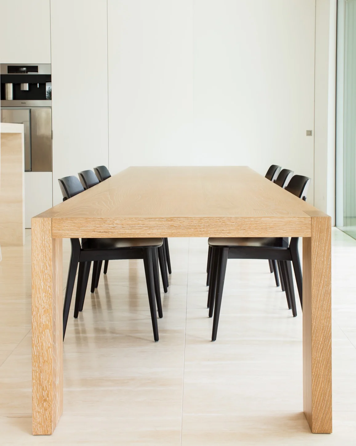 Lowe_furniture_heta_lowe_furniture_oak_table_gestalt_new_york_2.jpg