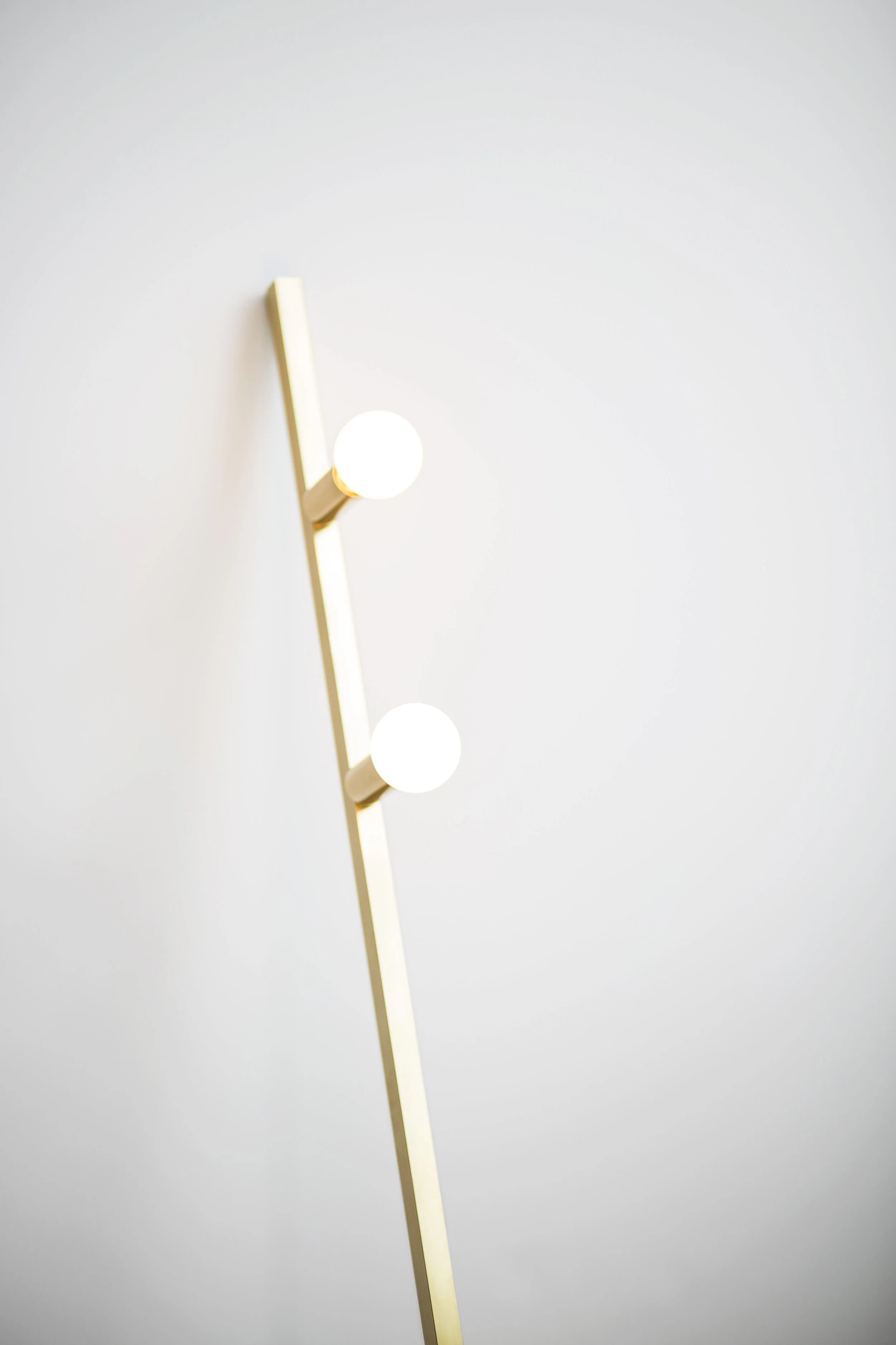 lambert_et_fils_dot_line_floor_DETAIL_gestalt_new_york.jpg