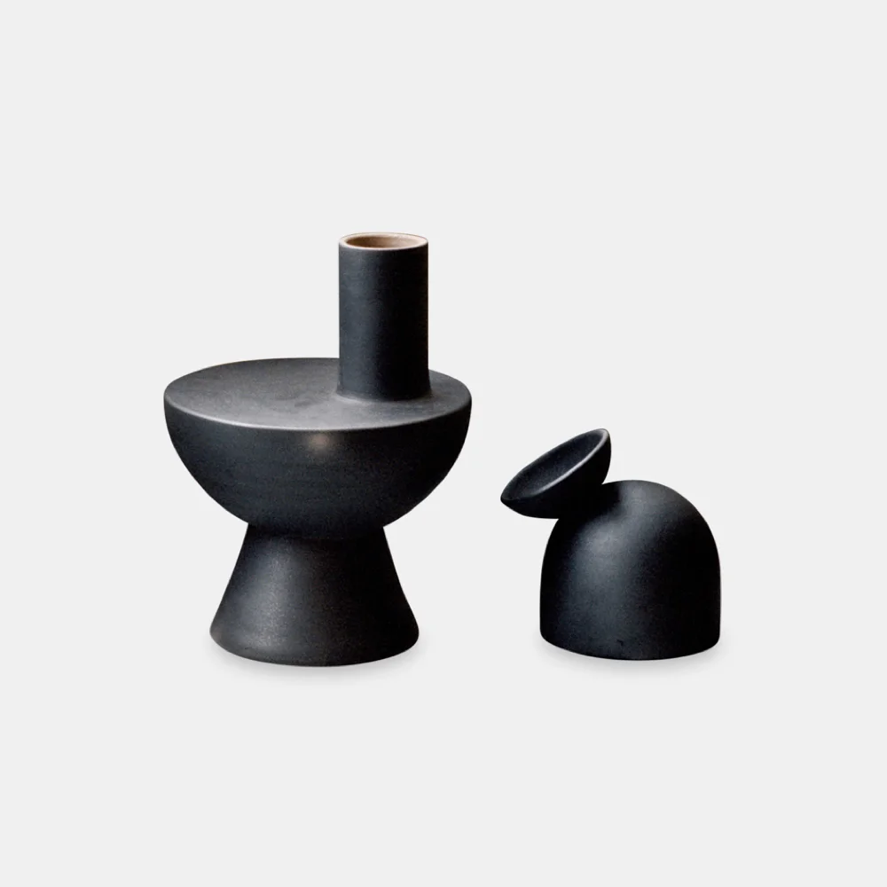 The Charred Vases