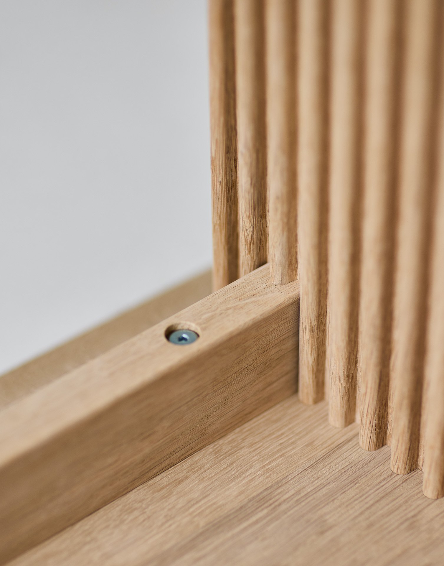 Ten Bench_oak soap_details_II12_low.jpeg