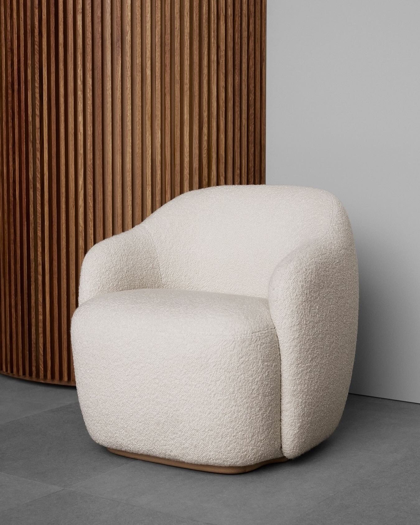 The Barba Club Chair&rsquo;s curved form lends a strong presence to any space. It is compact and comfortable with proportions that gently hug the body. It is all in the details; Barba takes its name from the French word for candyfloss &ndash; and is 