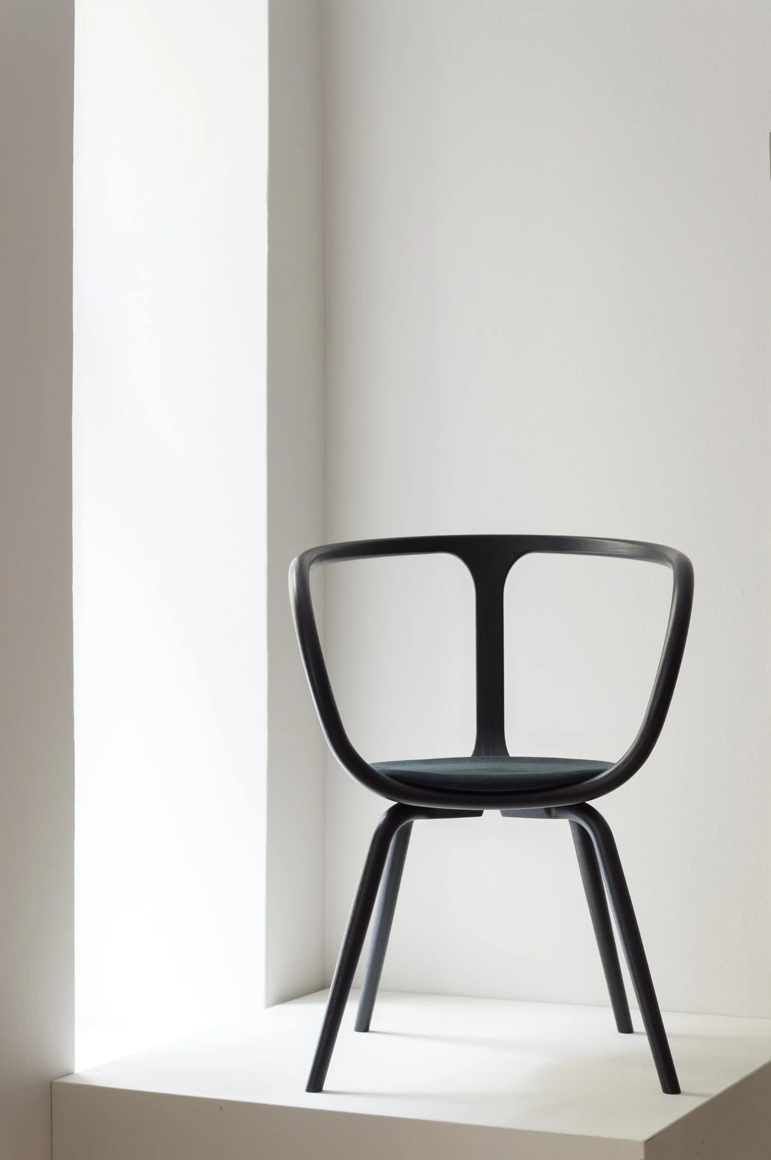 View of 30 Minimalist Living Room Ideas for a Clean, Cozy, Modern Home