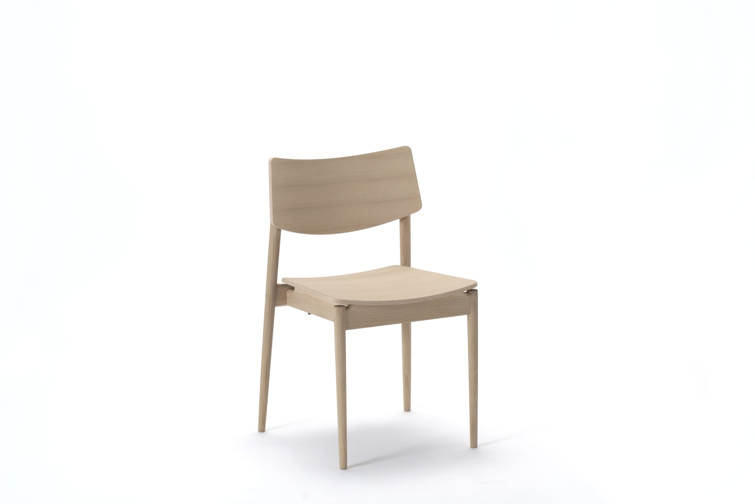 The A-DC01 chair by Keiji Ashizawa for Karimoku Case — GESTALT NEW