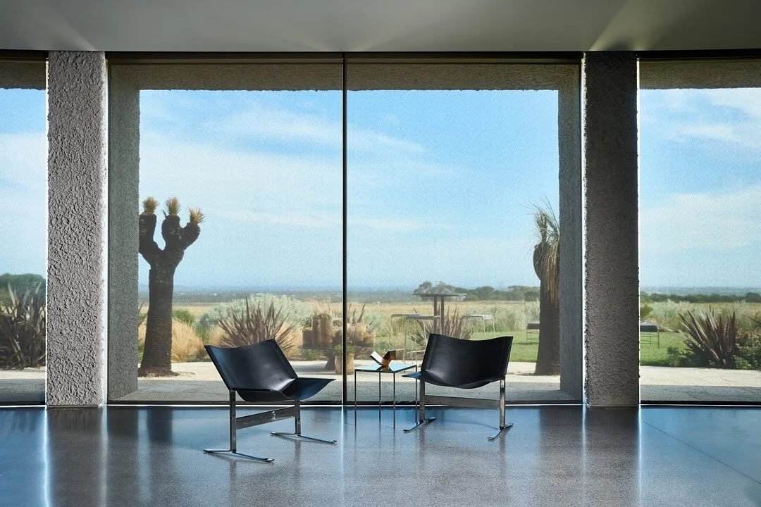 The Meadmore Leather Sling Chair designed by Clement Meadmore in 1963 and produced by @grazia_and_co
⠀⠀⠀⠀⠀⠀⠀⠀⠀
Photography by @lampoluce_photo
Location at @wood_marsh project
⠀⠀⠀⠀⠀⠀⠀⠀⠀
#meadmore # australiandesign #furniture #interiordesign #design #