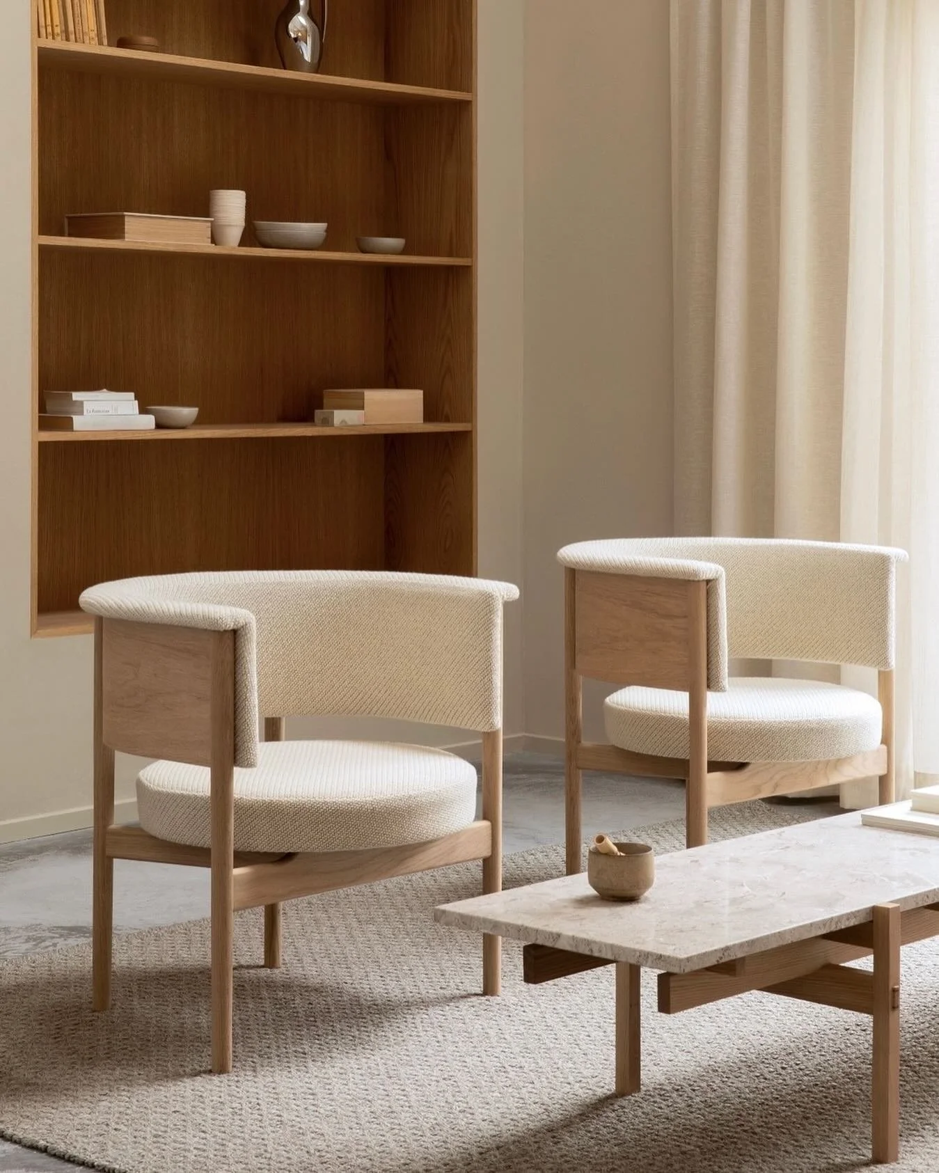 The N-CC01 Lounge Chair designed by Norm Architects and produced by Karimoku Case.
⠀⠀⠀⠀⠀⠀⠀⠀⠀
#madeinjapan #japanesedesign #furniture #interiordesign #design #architects #archilovers #midcentury #midcenturymoderndesign #midcenturymodern #moderndesign 