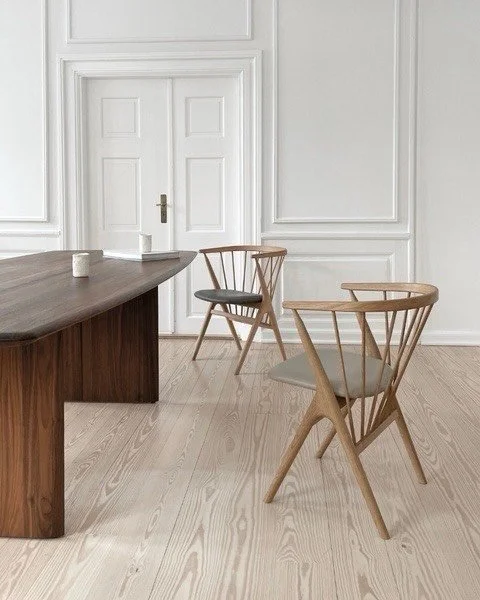 The Sibast No. 8 Chair designed by Helge Sibast in 1953 and produced by @sibastfurniture
⠀⠀⠀⠀⠀⠀⠀⠀⠀
#danishdesign #furniture #interiordesign #design #architects archilovers midcentury midcenturymoderndesign midcenturymodern moderndesign interiorinspir