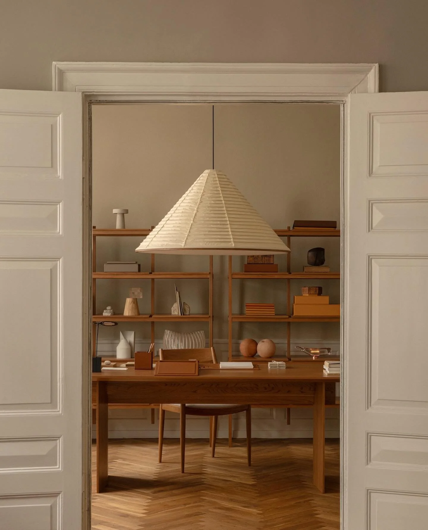 The N-PL01 Pendant designed by Norm Architects and produced by @karimokucase
⠀⠀⠀⠀⠀⠀⠀⠀⠀
#madeinjapan #japanesedesign #furniture #interiordesign #design architects archilovers midcentury midcenturymoderndesign midcenturymodern moderndesign interiorinsp