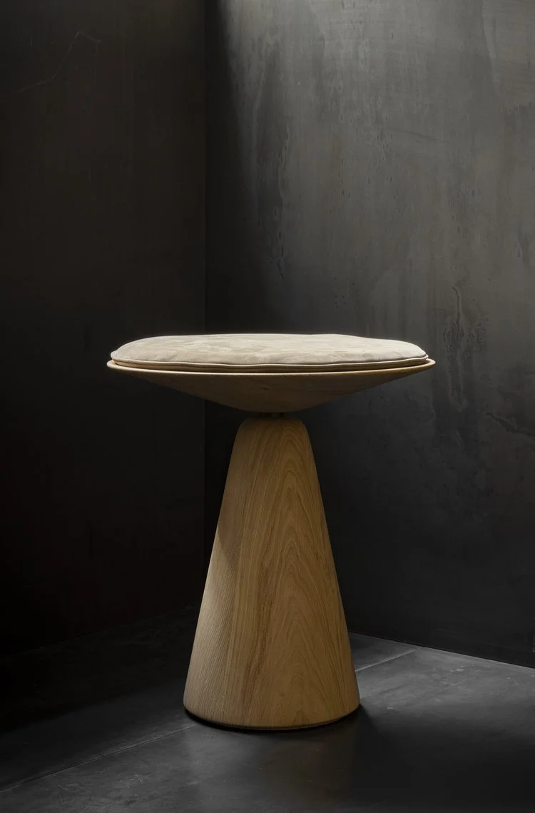 The MG406 Stool