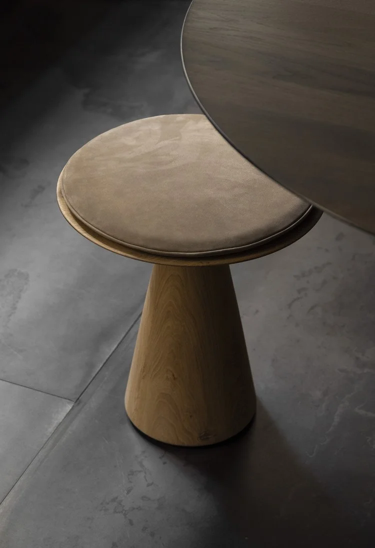 The MG406 Stool