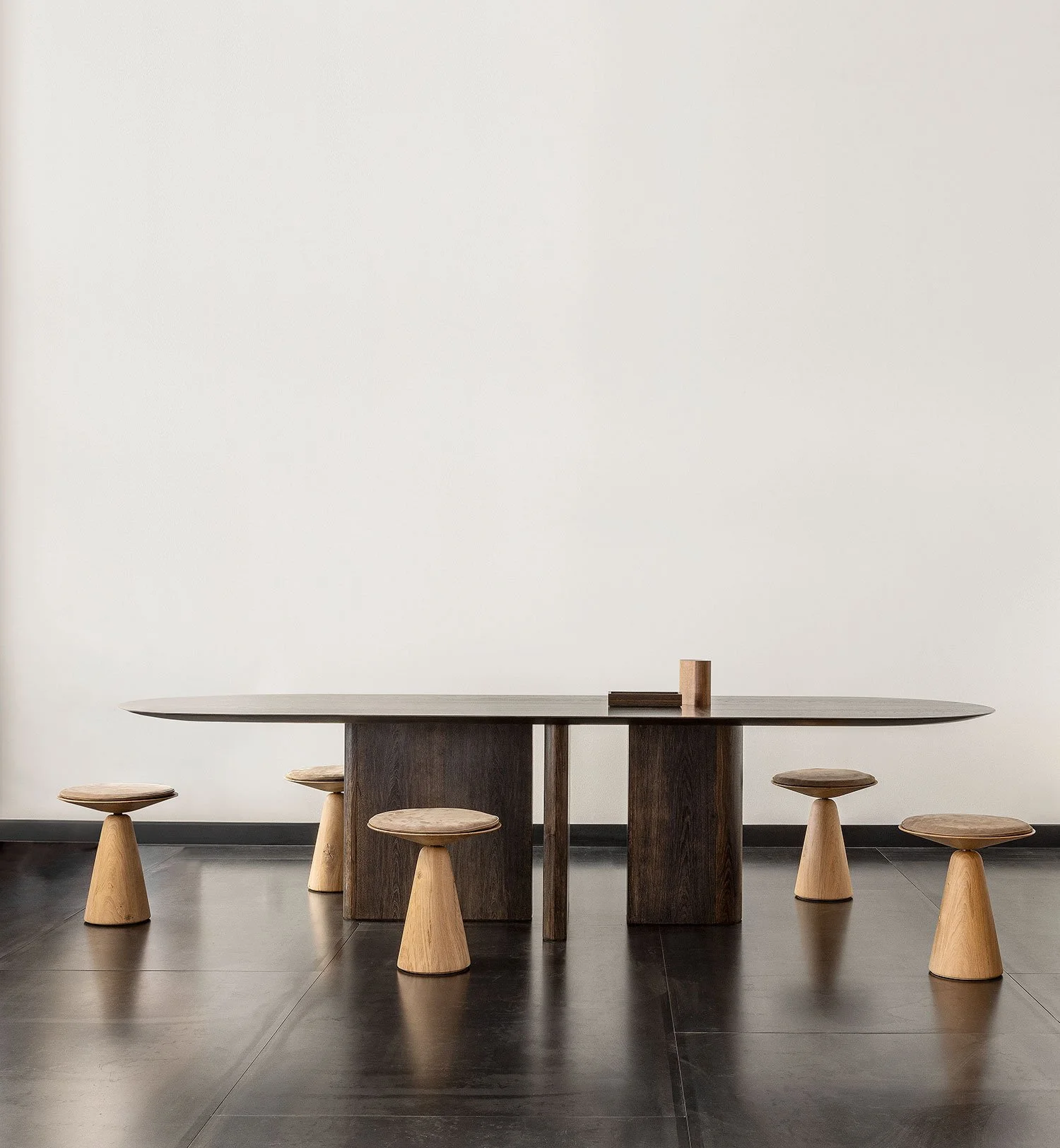 The MG406 Stool